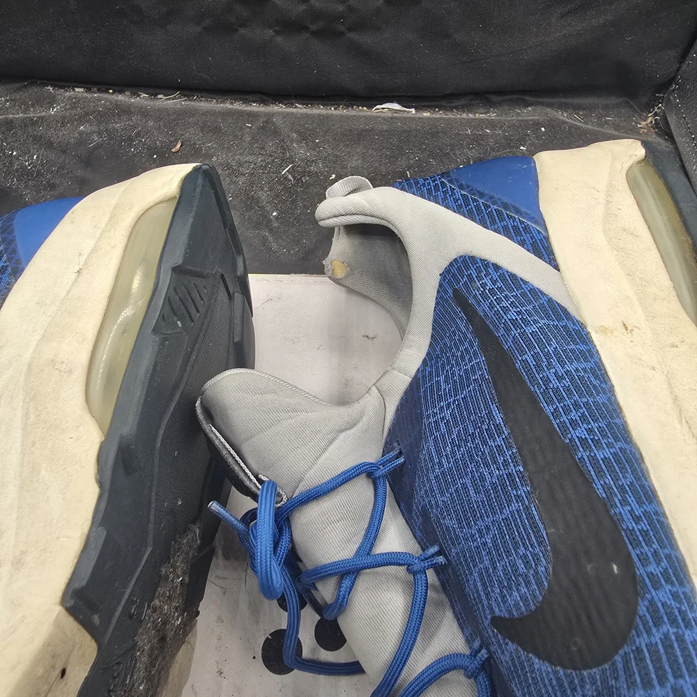 Nike Air Sneakers Men Blue‎ and Black Athletic Shoes Size 10